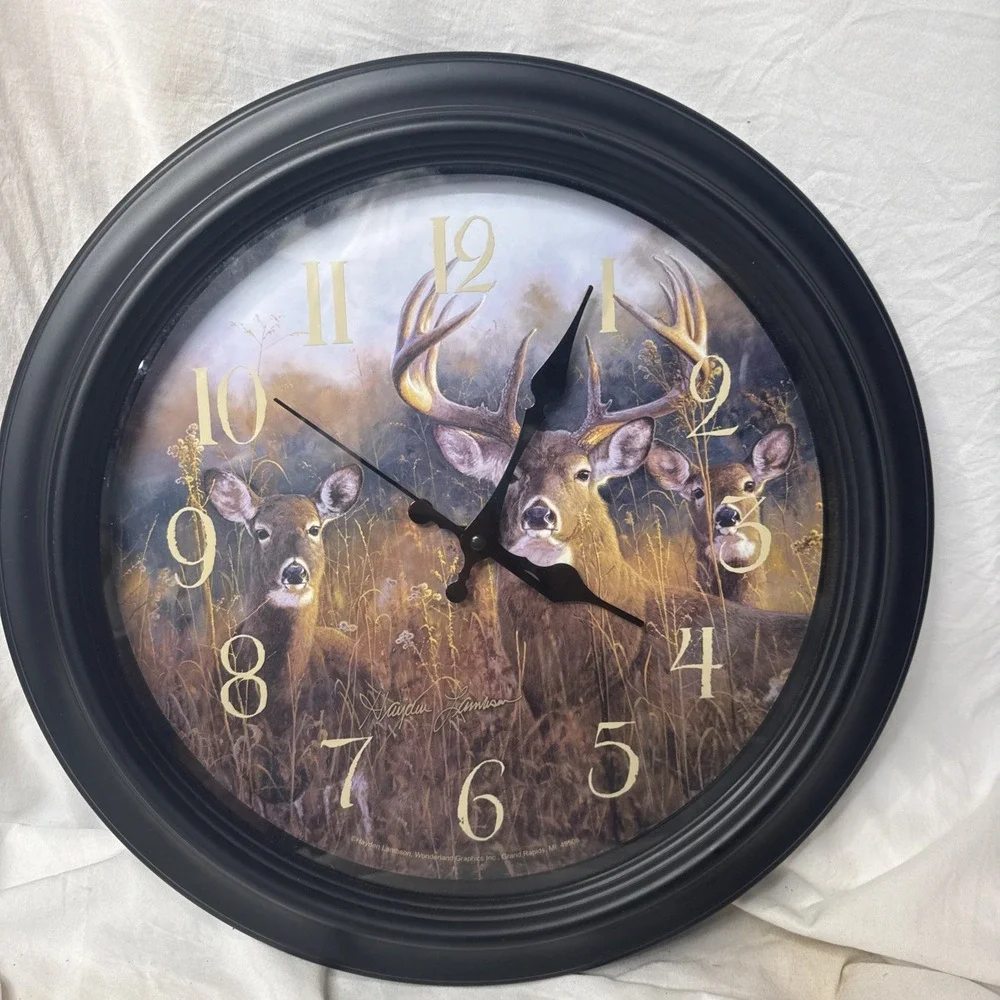VTG Hayden Lambson Round Deer Wall Clock Buck Doe Hunt Cabin Rustic Lake Farm